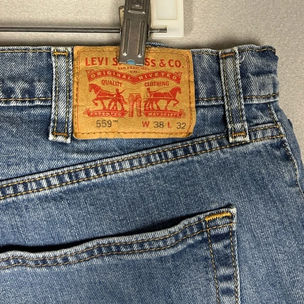 Levis 559 Jeans Mens 38X32 Blue Relaxed Straight Distressed Stretch Denim Pants